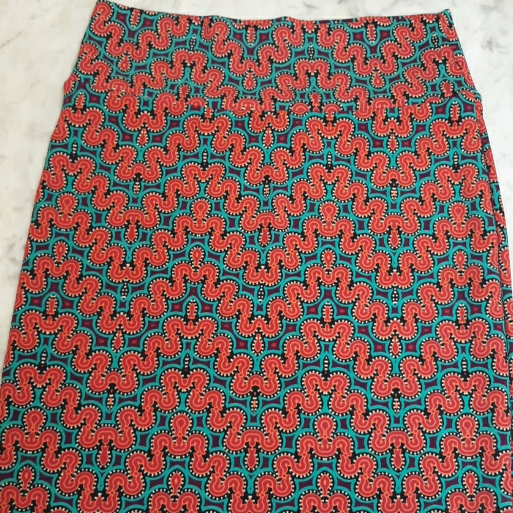 LuLaRoe skirt